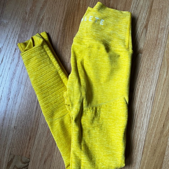 Alphalete OG Revival Leggings Bundle - Picture 5 of 8